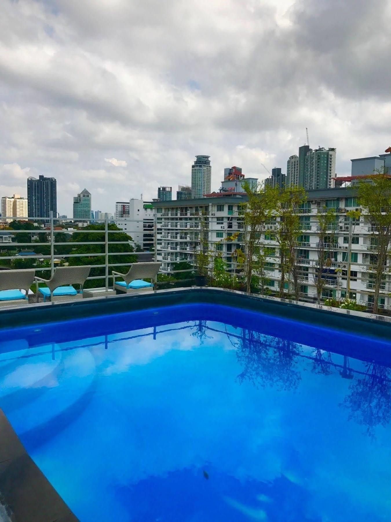 The City At Fifty 曼谷 外观 照片